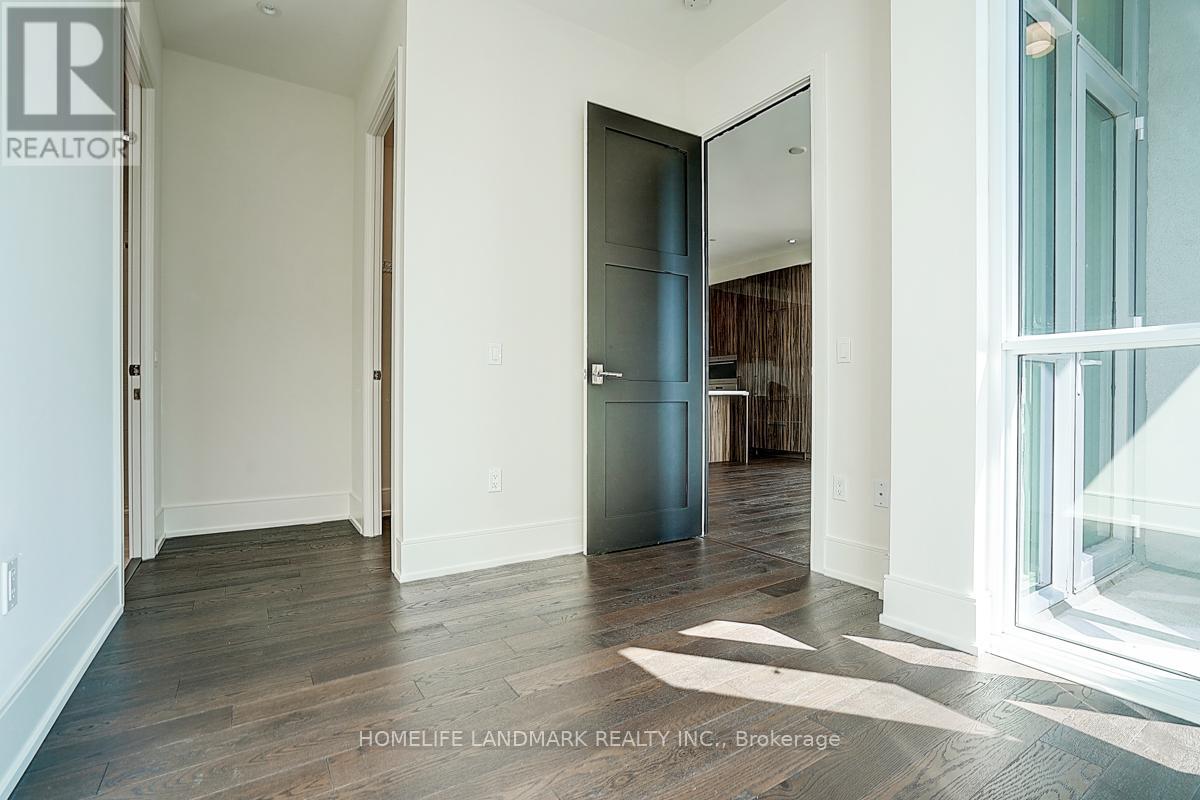 Ph 01 - 1 Yorkville Avenue, Toronto (Annex), Ontario  M4W 0B1 - Photo 26 - C12425906