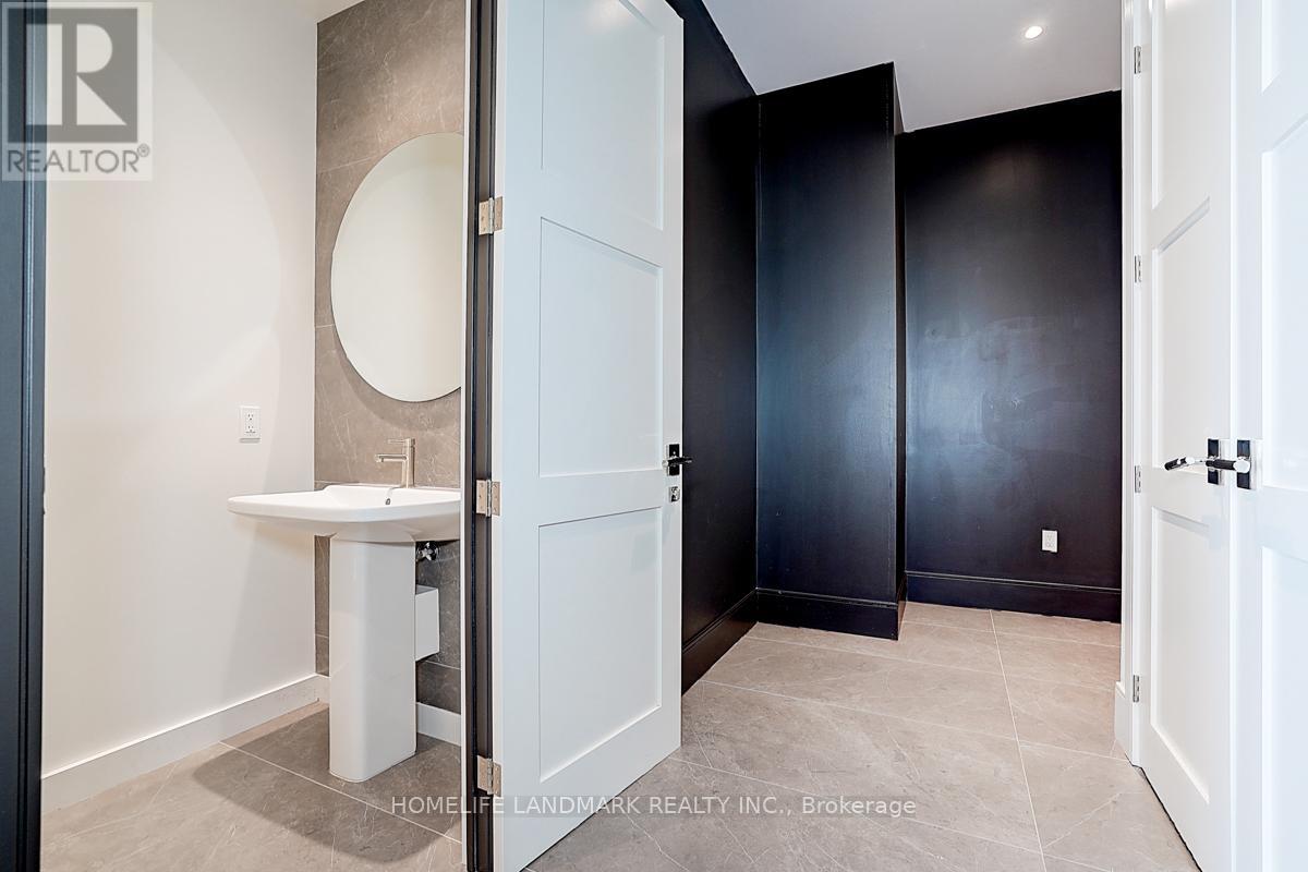 Ph 01 - 1 Yorkville Avenue, Toronto (Annex), Ontario  M4W 0B1 - Photo 30 - C12425906