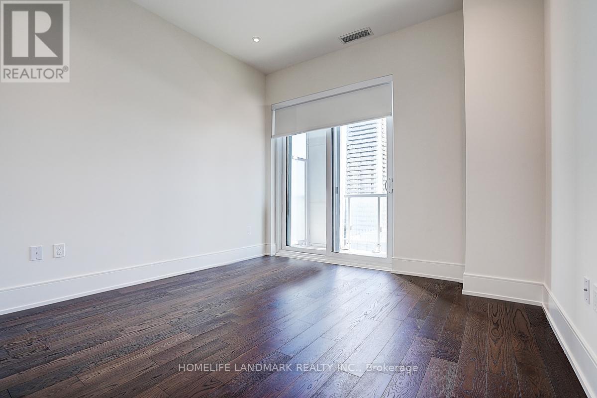 Ph 01 - 1 Yorkville Avenue, Toronto (Annex), Ontario  M4W 0B1 - Photo 33 - C12425906