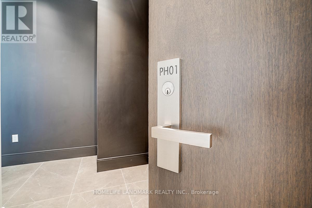Ph 01 - 1 Yorkville Avenue, Toronto (Annex), Ontario  M4W 0B1 - Photo 4 - C12425906