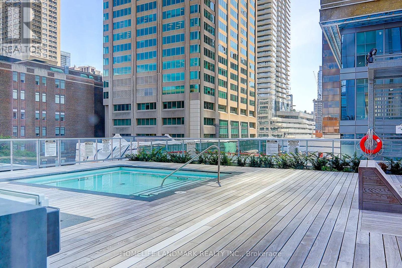 Ph 01 - 1 Yorkville Avenue, Toronto (Annex), Ontario  M4W 0B1 - Photo 41 - C12425906