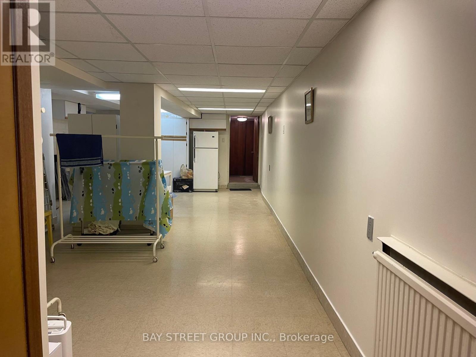 543 Crawford Street, Toronto (Palmerston-Little Italy), Ontario  M6G 3J9 - Photo 14 - C12425935