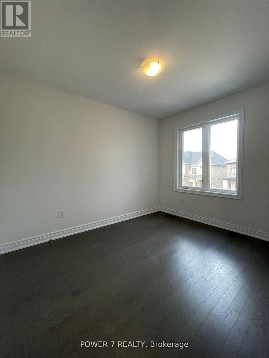 39 Hercules Club Drive, Richmond Hill, Ontario  L4E 1K7 - Photo 13 - N12355051