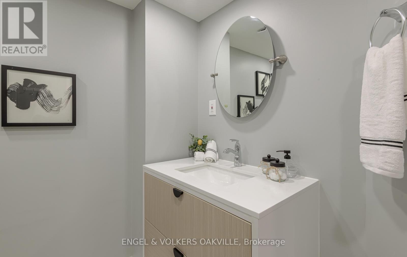 3976 Freeman Terrace, Mississauga, Ontario  L5M 6R1 - Photo 37 - W12389920