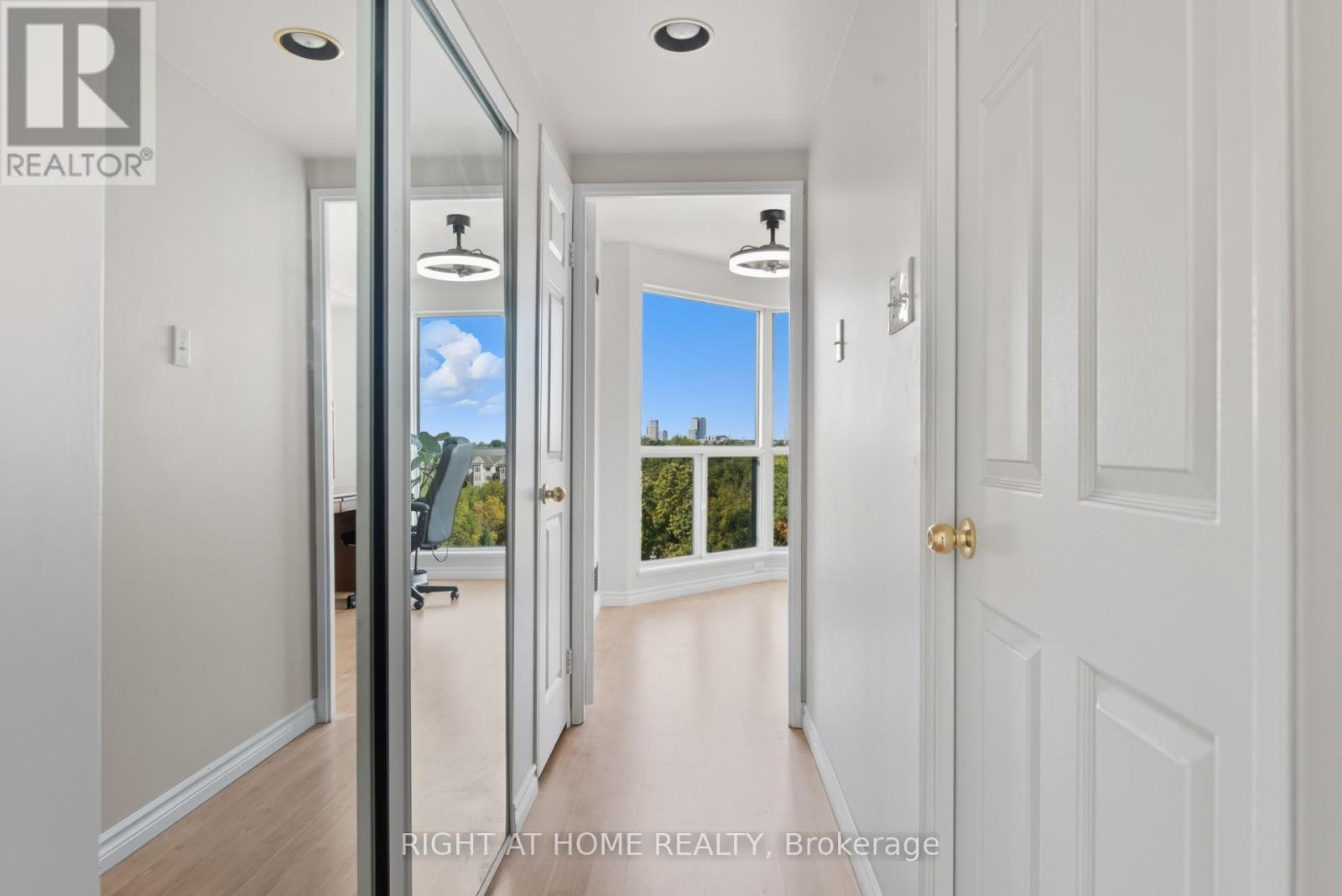 909 - 2155 Burnhamthorpe Road W, Mississauga, Ontario  L5L 5P4 - Photo 40 - W12425592