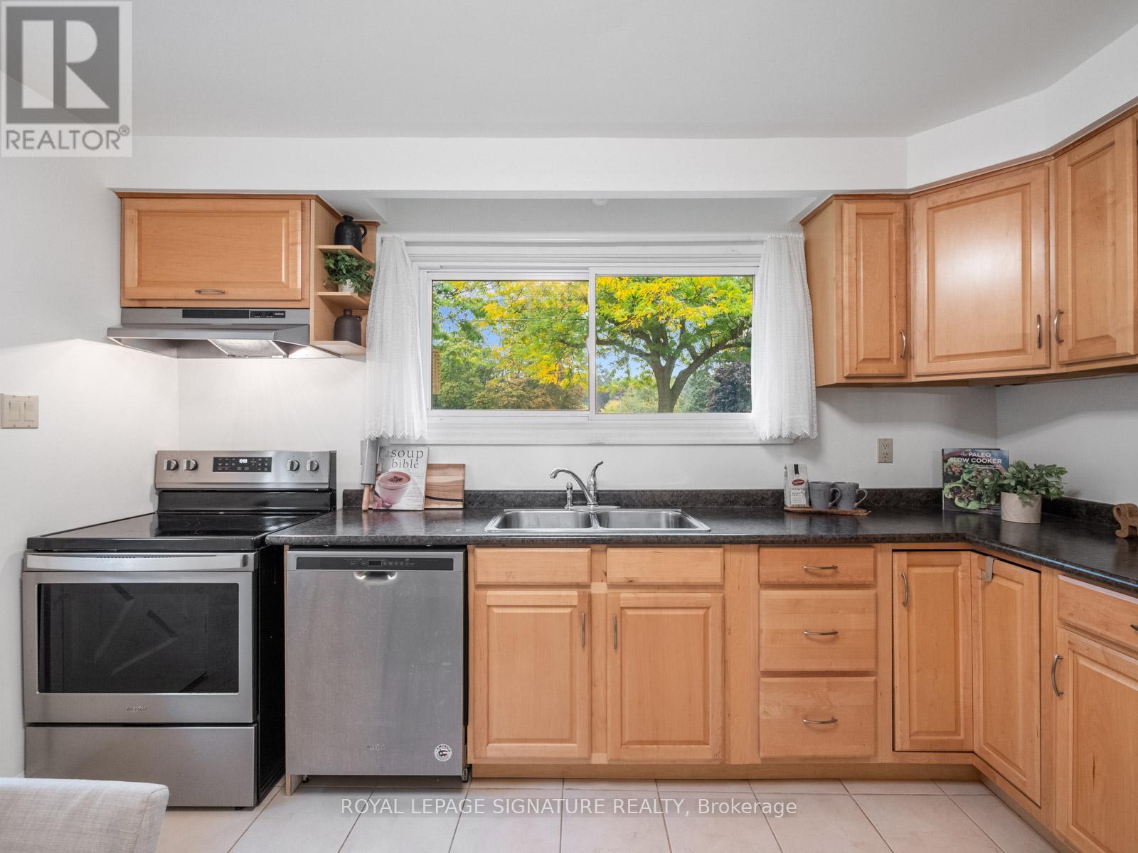 393 Lawson Road, Toronto (Centennial Scarborough), Ontario  M1C 2J8 - Photo 10 - E12425925