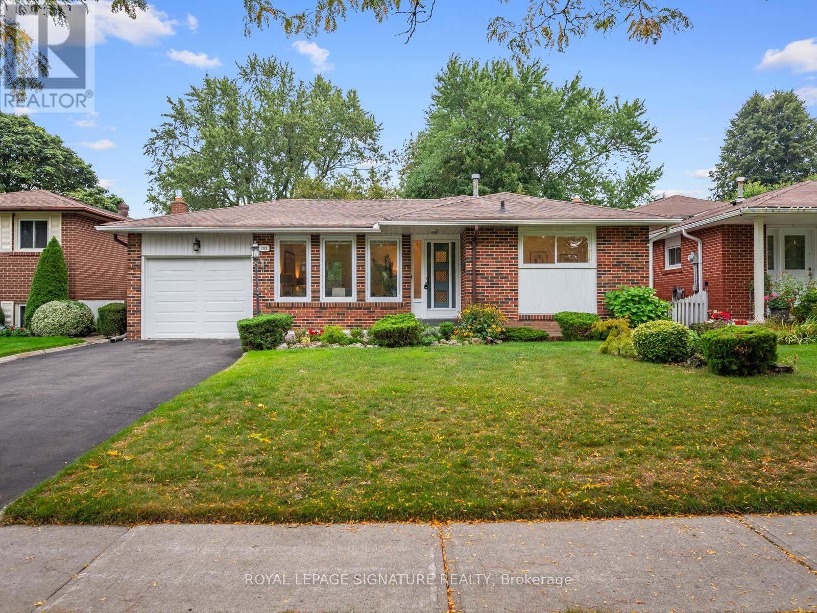 393 Lawson Road, Toronto (Centennial Scarborough), Ontario  M1C 2J8 - Photo 2 - E12425925
