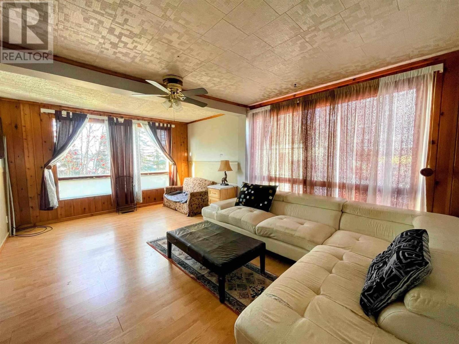 43 Stevens Ave, Marathon, Ontario  P0T 2E0 - Photo 2 - TB253057