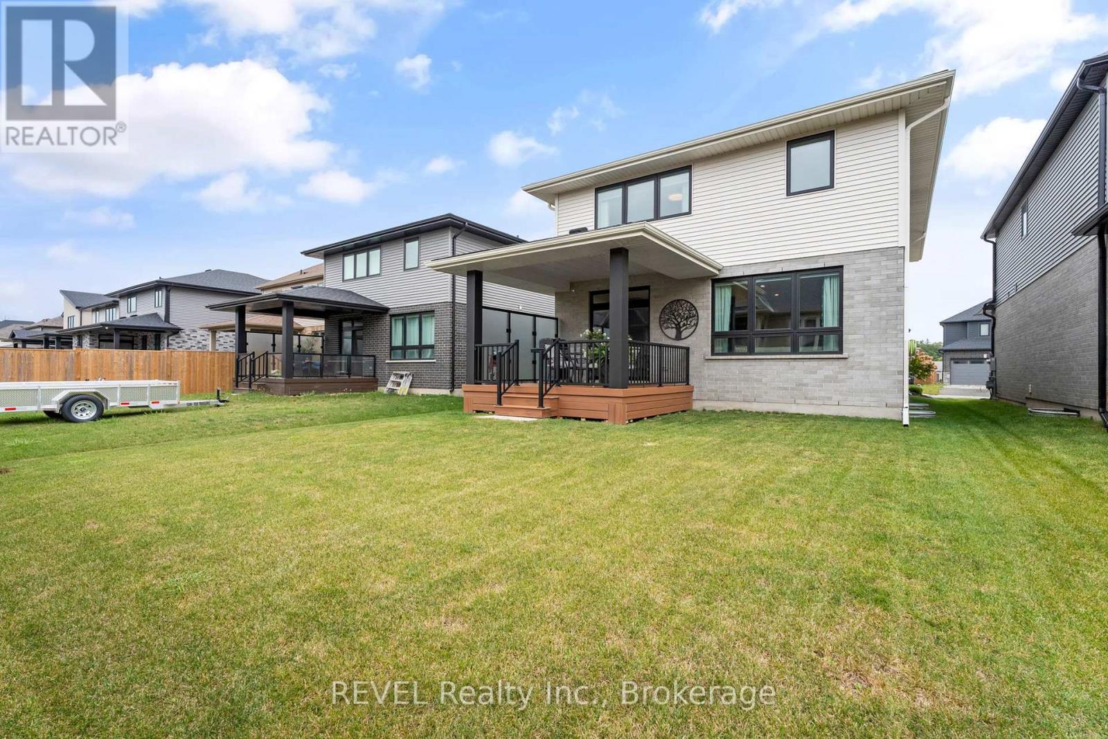 3809 Simpson Lane, Fort Erie, Ontario  L0S 1S0 - Photo 41 - X12426093