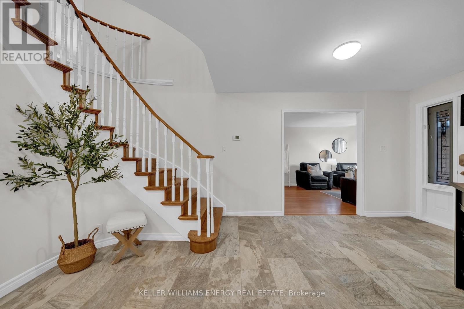 44 Rutherford Drive, Clarington, Ontario  L1B 1G7 - Photo 26 - E12426039