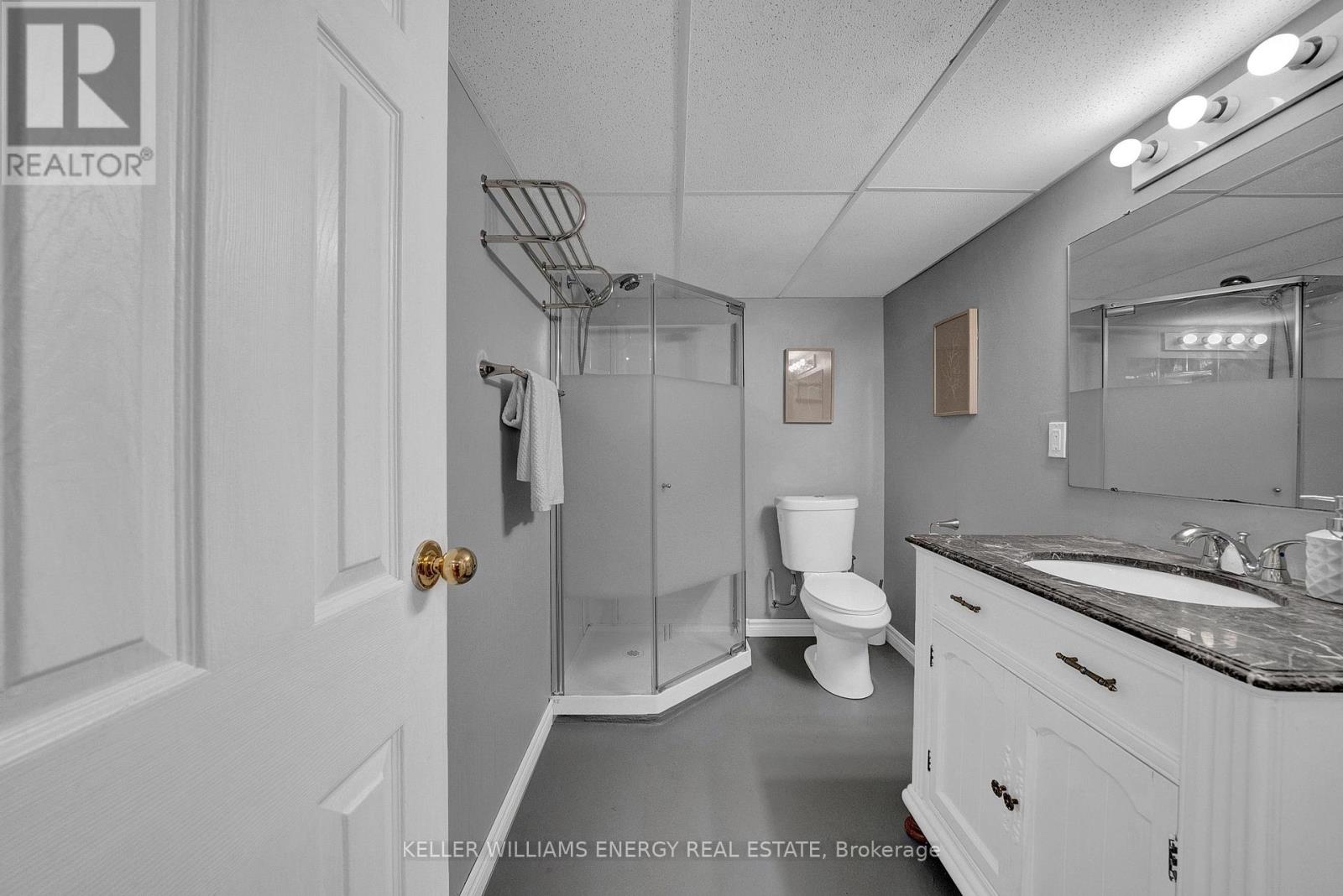 44 Rutherford Drive, Clarington, Ontario  L1B 1G7 - Photo 38 - E12426039