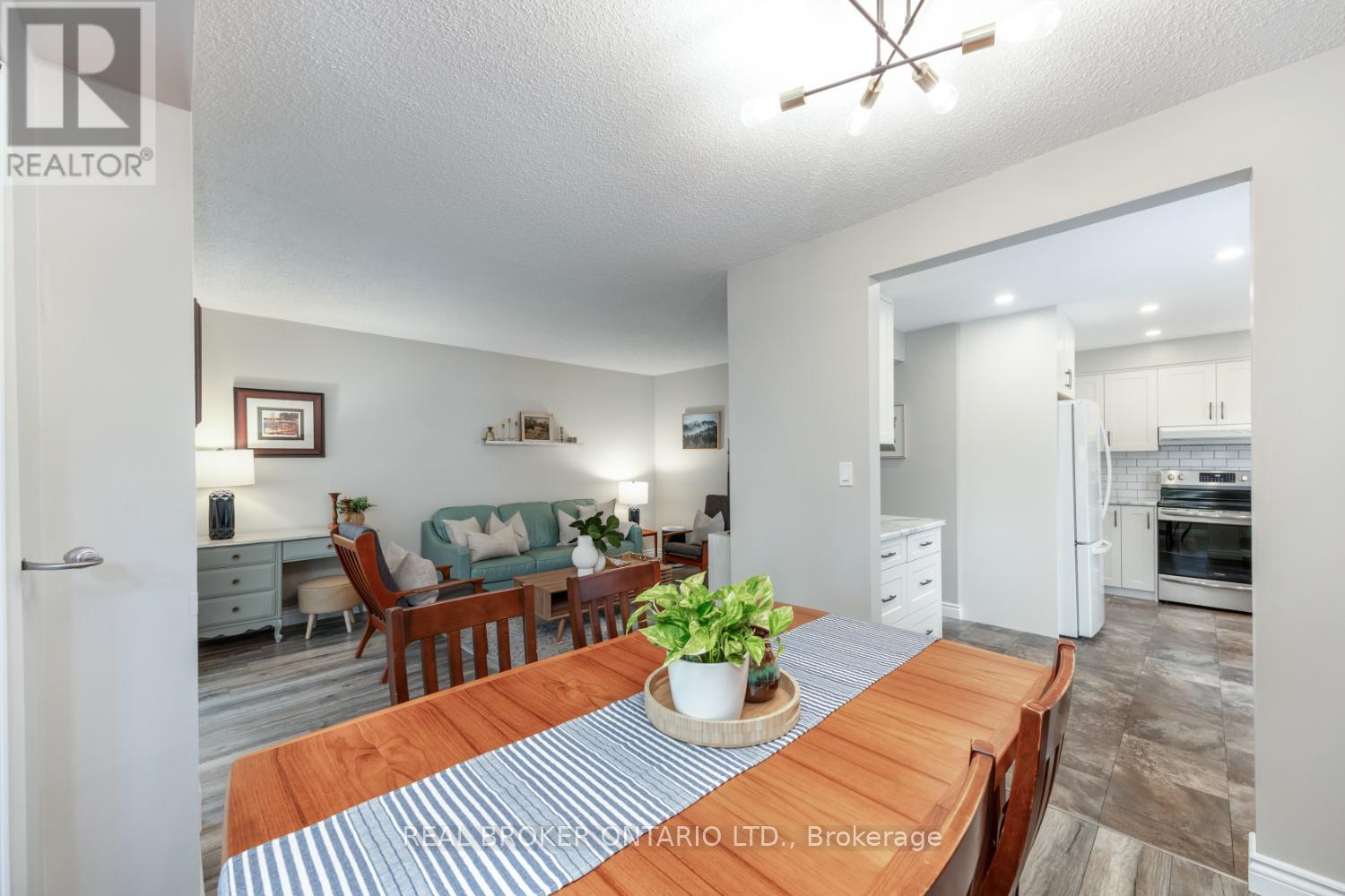5 Walbridge Court, Clarington, Ontario  L1C 4B7 - Photo 11 - E12426129