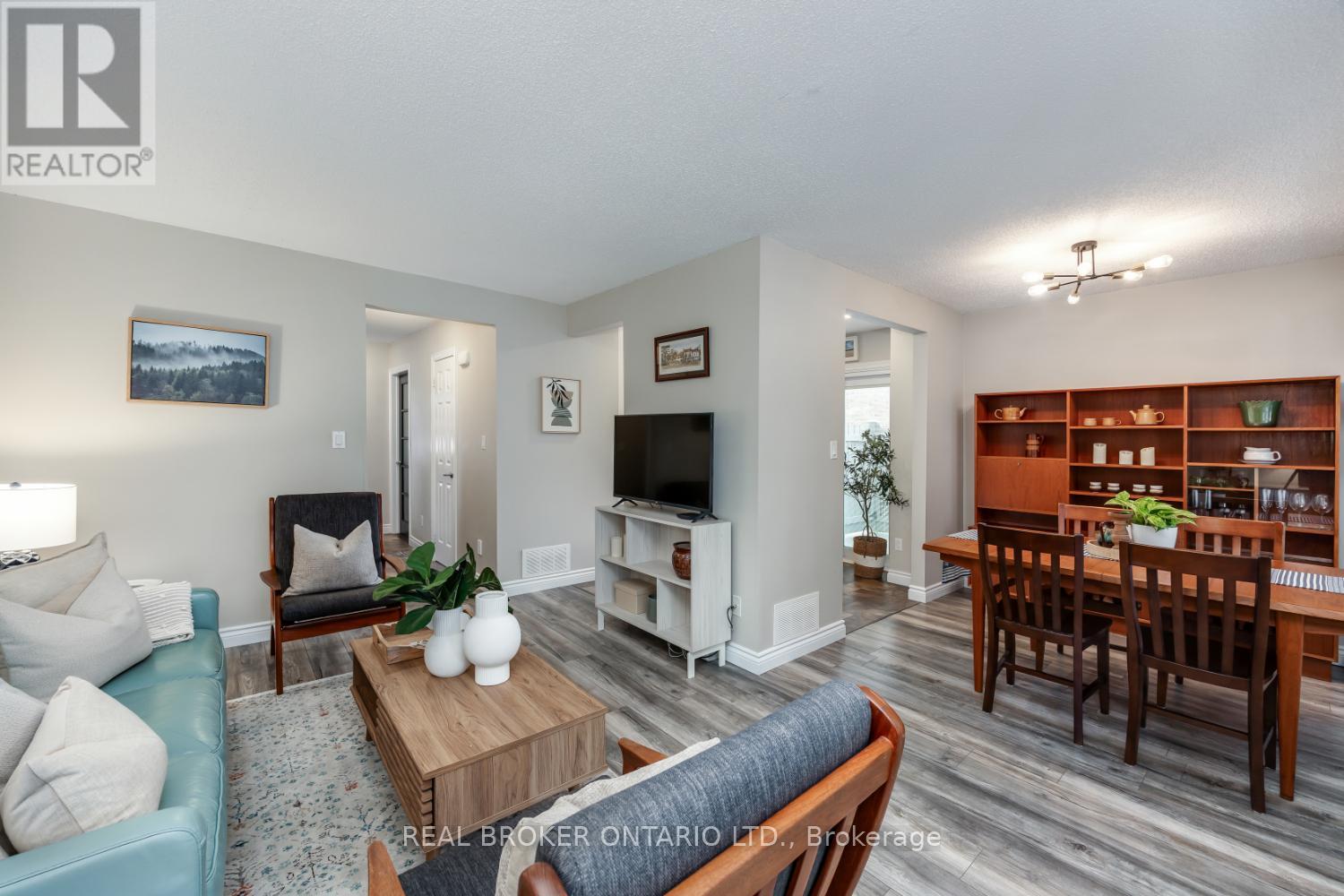 5 Walbridge Court, Clarington, Ontario  L1C 4B7 - Photo 16 - E12426129