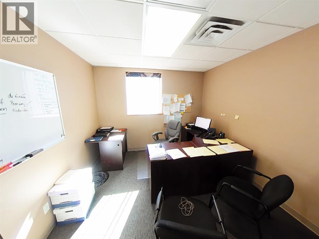 209, 4815 50 Avenue, Red Deer, Alberta  T4N 4A5 - Photo 8 - A2042958