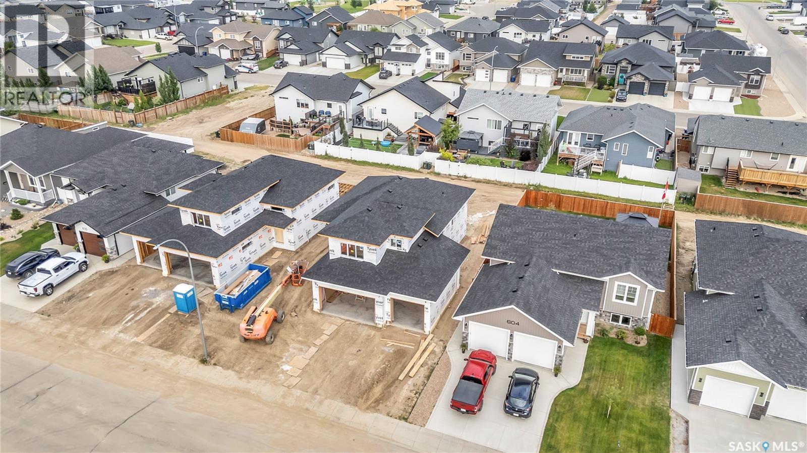 606 Ballesteros Crescent, Warman, Saskatchewan  S0K 4S4 - Photo 2 - SK014701