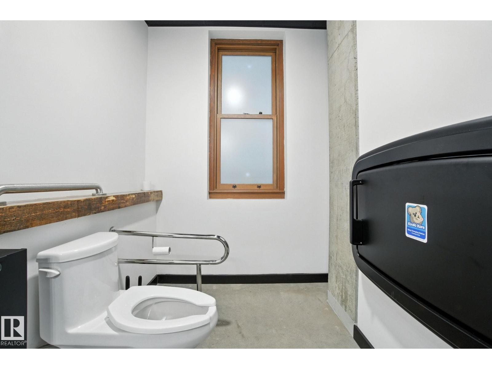 9666 Jasper Av Nw, Edmonton, Alberta  T5H 3V5 - Photo 32 - E4459392