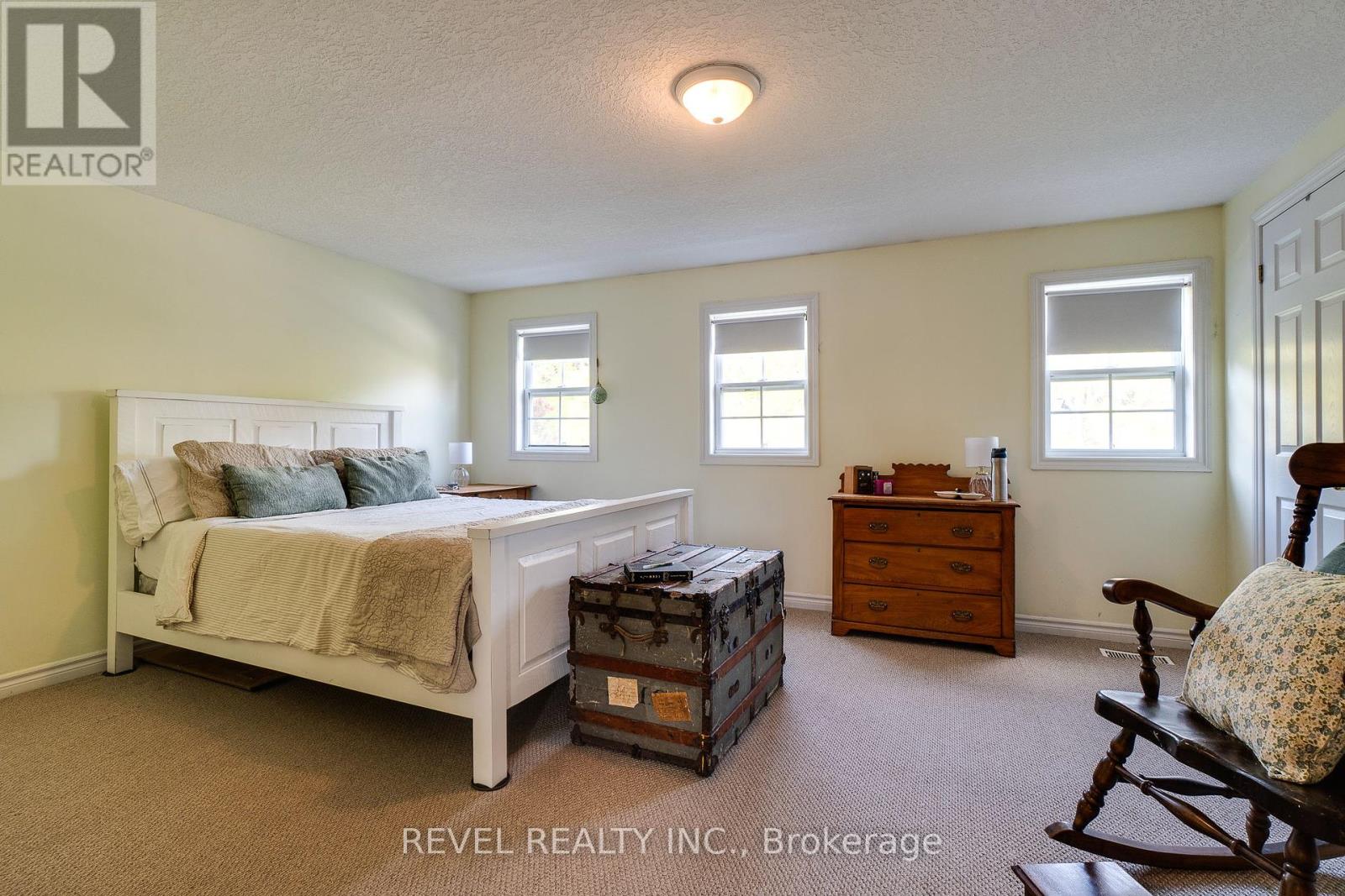 141 Ridge Road, Guelph/eramosa, Ontario  N0B 2K0 - Photo 24 - X12425950