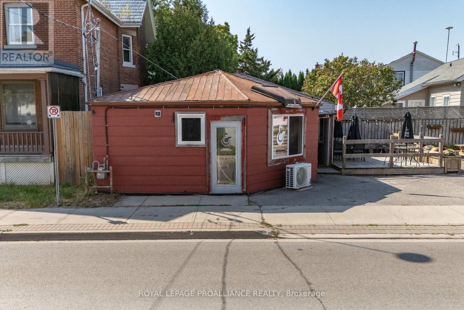 67 Orange Street, Cobourg, Ontario  K9A 2L2 - Photo 12 - X12426047