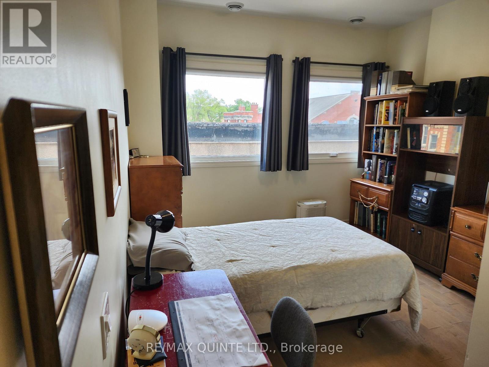 304 - 199 Front Street, Belleville (Belleville Ward), Ontario  K8N 5H5 - Photo 12 - X12426101