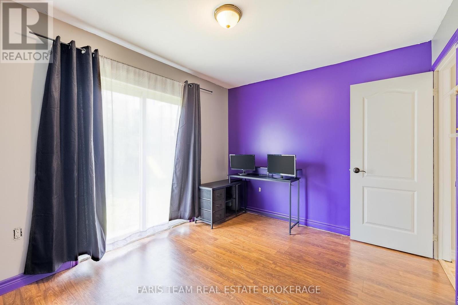 42 Smith Street, Bradford West Gwillimbury, Ontario  L3Z 3C9 - Photo 16 - N12425839