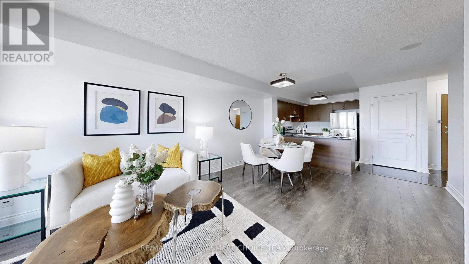 1511 - 75 South Town Centre Boulevard, Markham, Ontario  L6G 0B3 - Photo 27 - N12425862