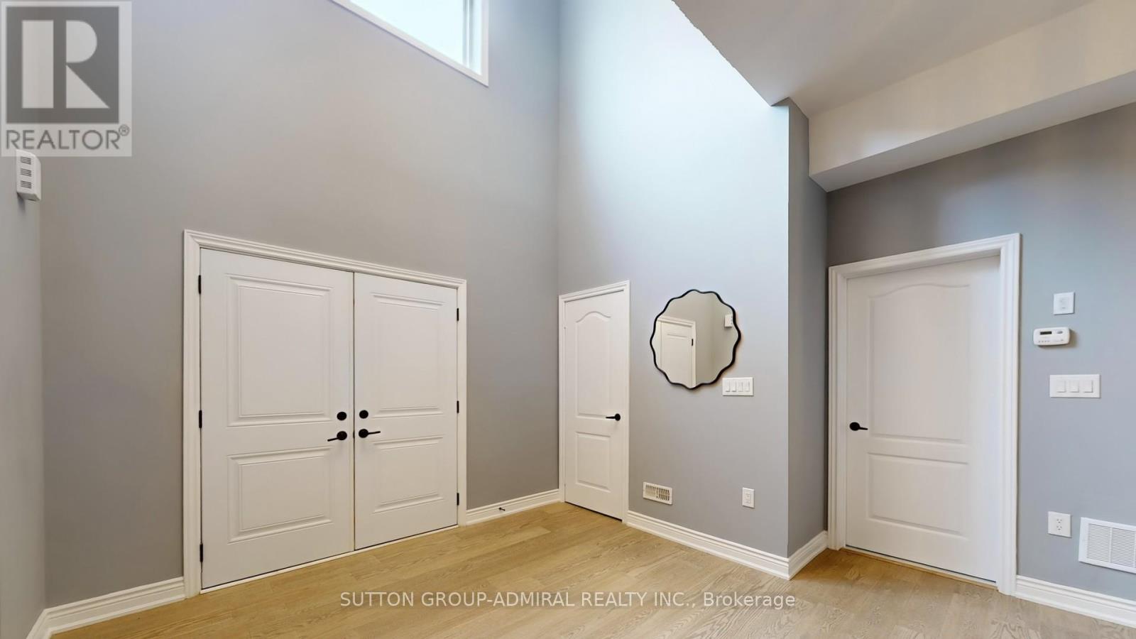 1372 Maple Road, Innisfil, Ontario  L0L 1C0 - Photo 15 - N12425870