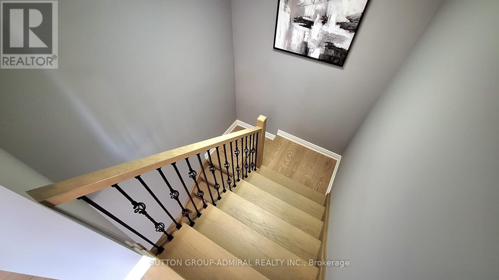 1372 Maple Road, Innisfil, Ontario  L0L 1C0 - Photo 17 - N12425870