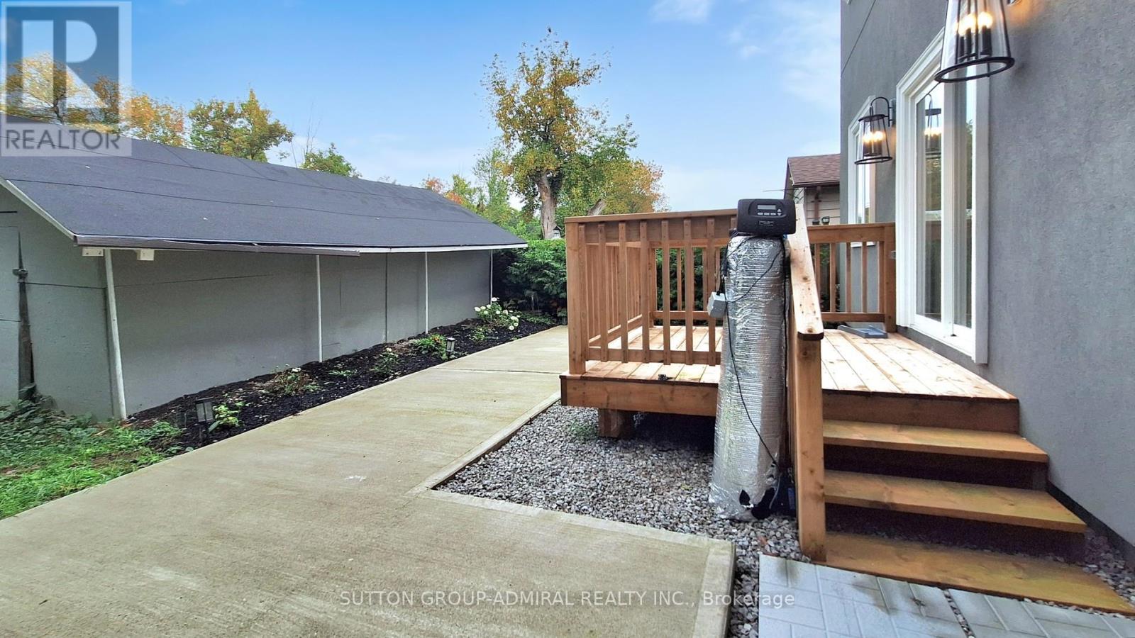 1372 Maple Road, Innisfil, Ontario  L0L 1C0 - Photo 34 - N12425870