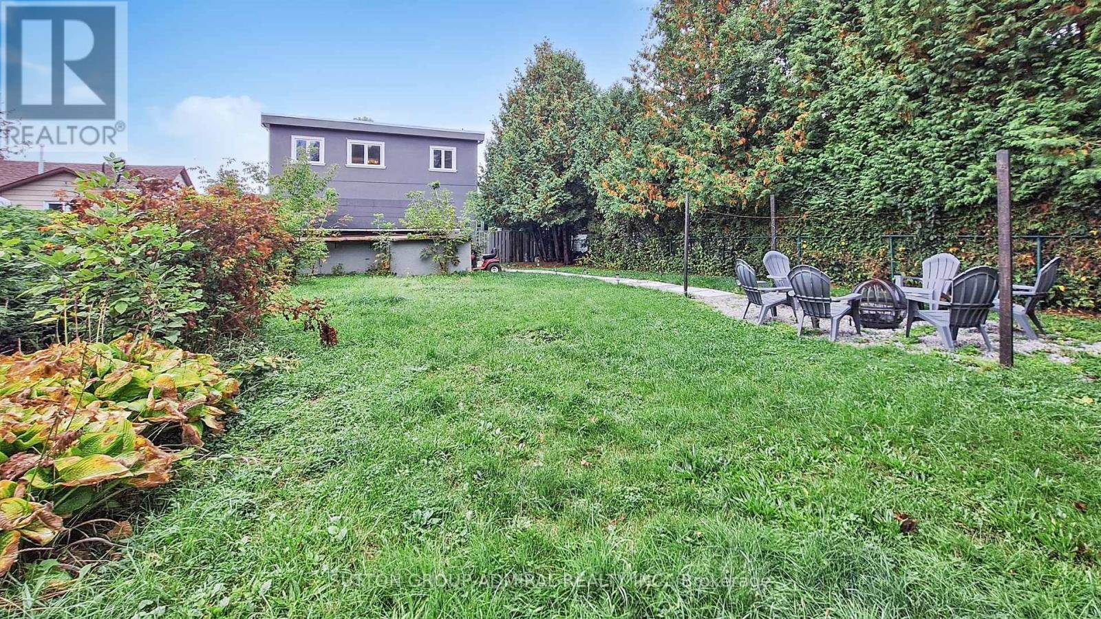 1372 Maple Road, Innisfil, Ontario  L0L 1C0 - Photo 37 - N12425870