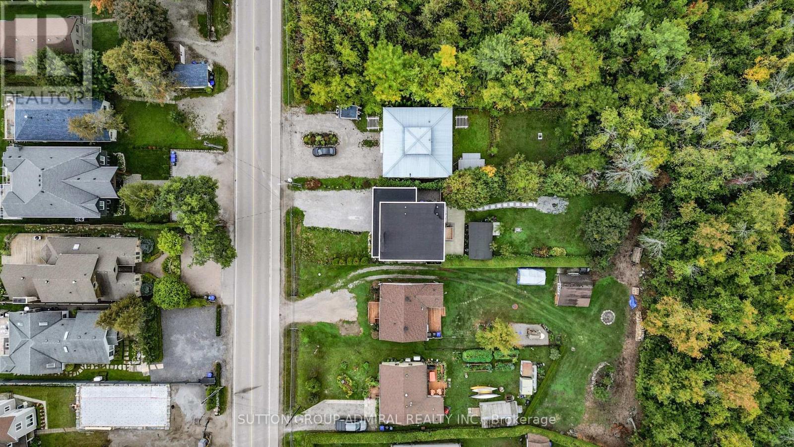 1372 Maple Road, Innisfil, Ontario  L0L 1C0 - Photo 43 - N12425870