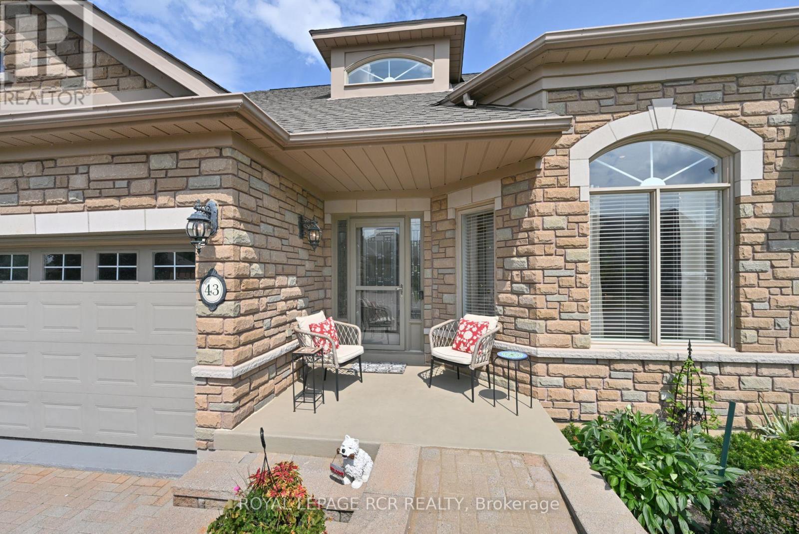 43 Bella Vista Trail, New Tecumseth, Ontario  L9R 2C7 - Photo 4 - N12425877