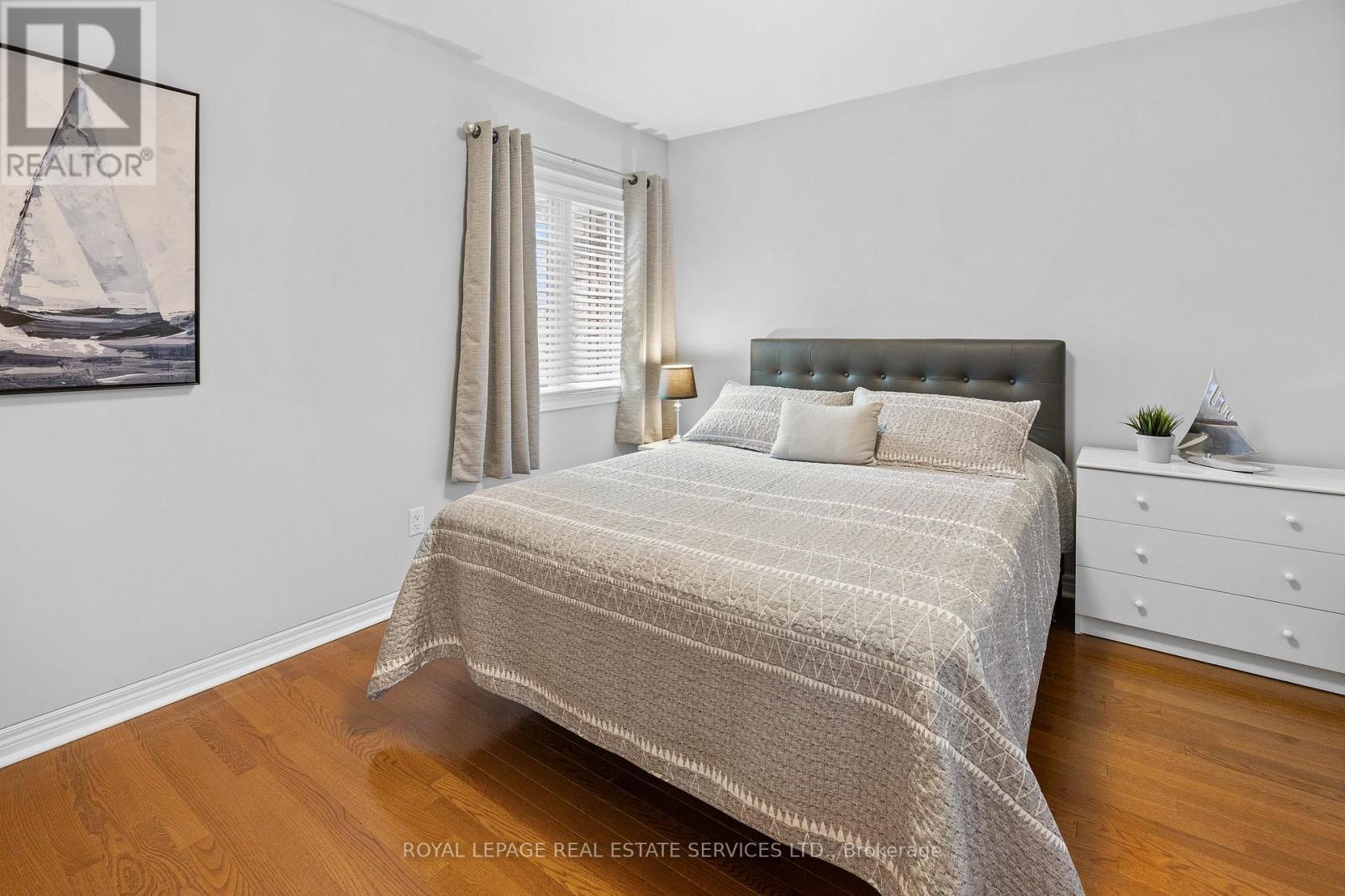 140 Kingsbridge Circle, Vaughan, Ontario  L4J 8P2 - Photo 19 - N12425919