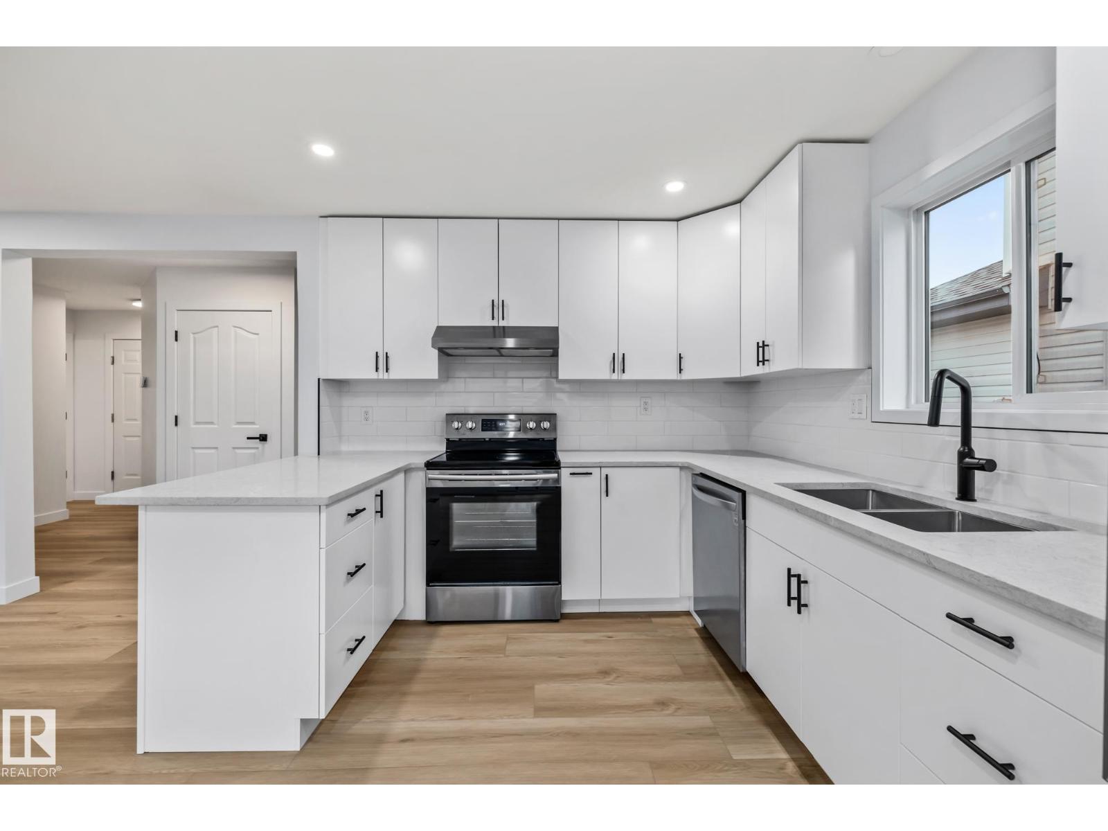 209 Bancroft Cl Nw, Edmonton, Alberta  T5T 6B5 - Photo 16 - E4459390