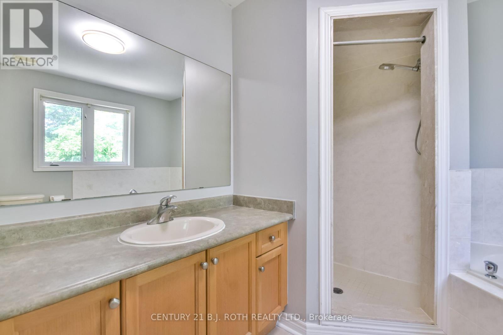 113 Livia Herman Way, Barrie, Ontario  L4M 7K5 - Photo 23 - S12425912