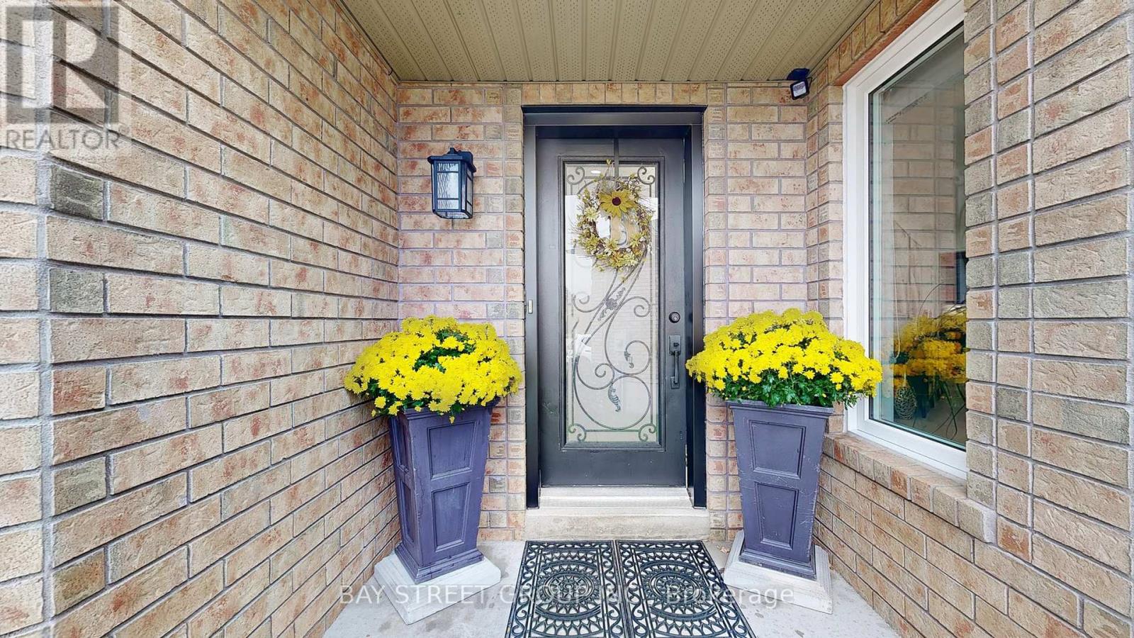 53 Priscilla's Place, Barrie, Ontario  L4N 5X6 - Photo 5 - S12425932