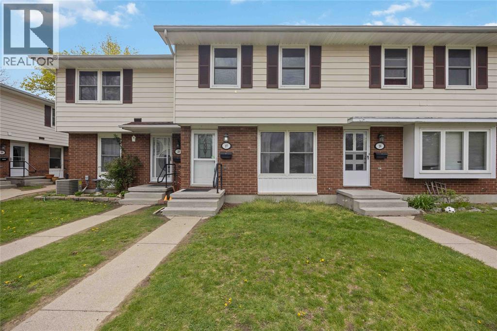 825 Exmouth Street Unit# 27, Sarnia, Ontario  N7T 5R1 - Photo 2 - 25024300