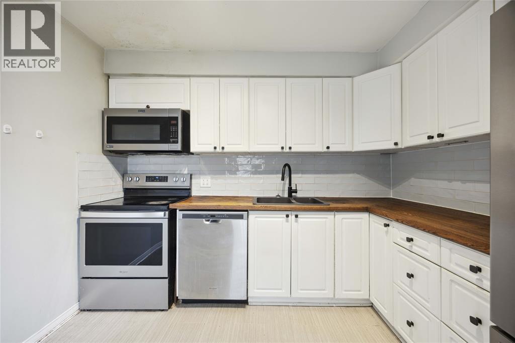 825 Exmouth Street Unit# 27, Sarnia, Ontario  N7T 5R1 - Photo 7 - 25024300