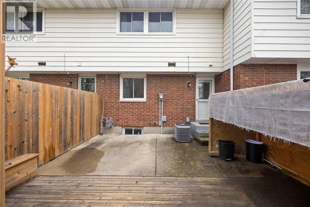 825 Exmouth Street Unit# 27, Sarnia, Ontario  N7T 5R1 - Photo 26 - 25024299