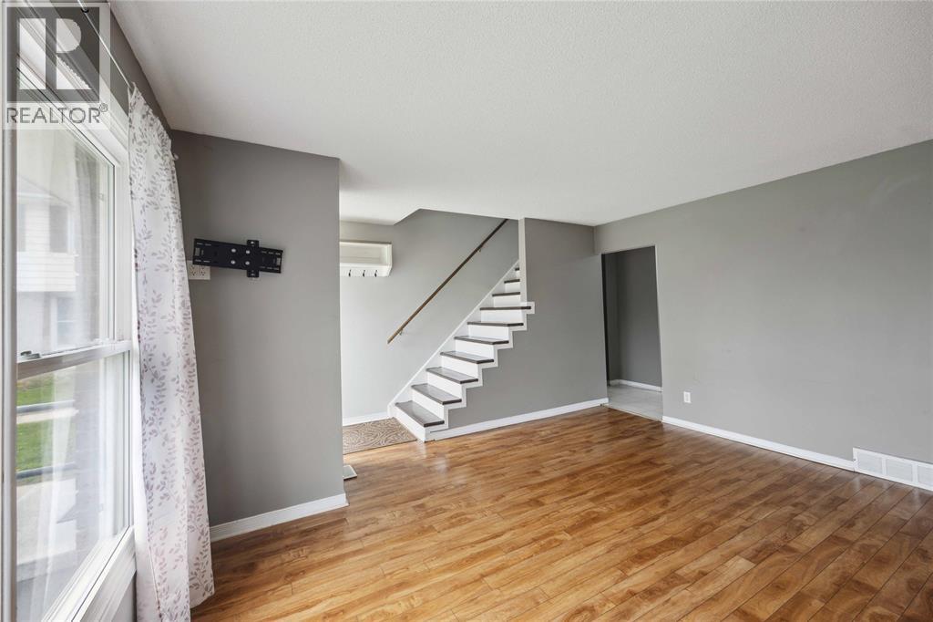 825 Exmouth Street Unit# 27, Sarnia, Ontario  N7T 5R1 - Photo 6 - 25024299