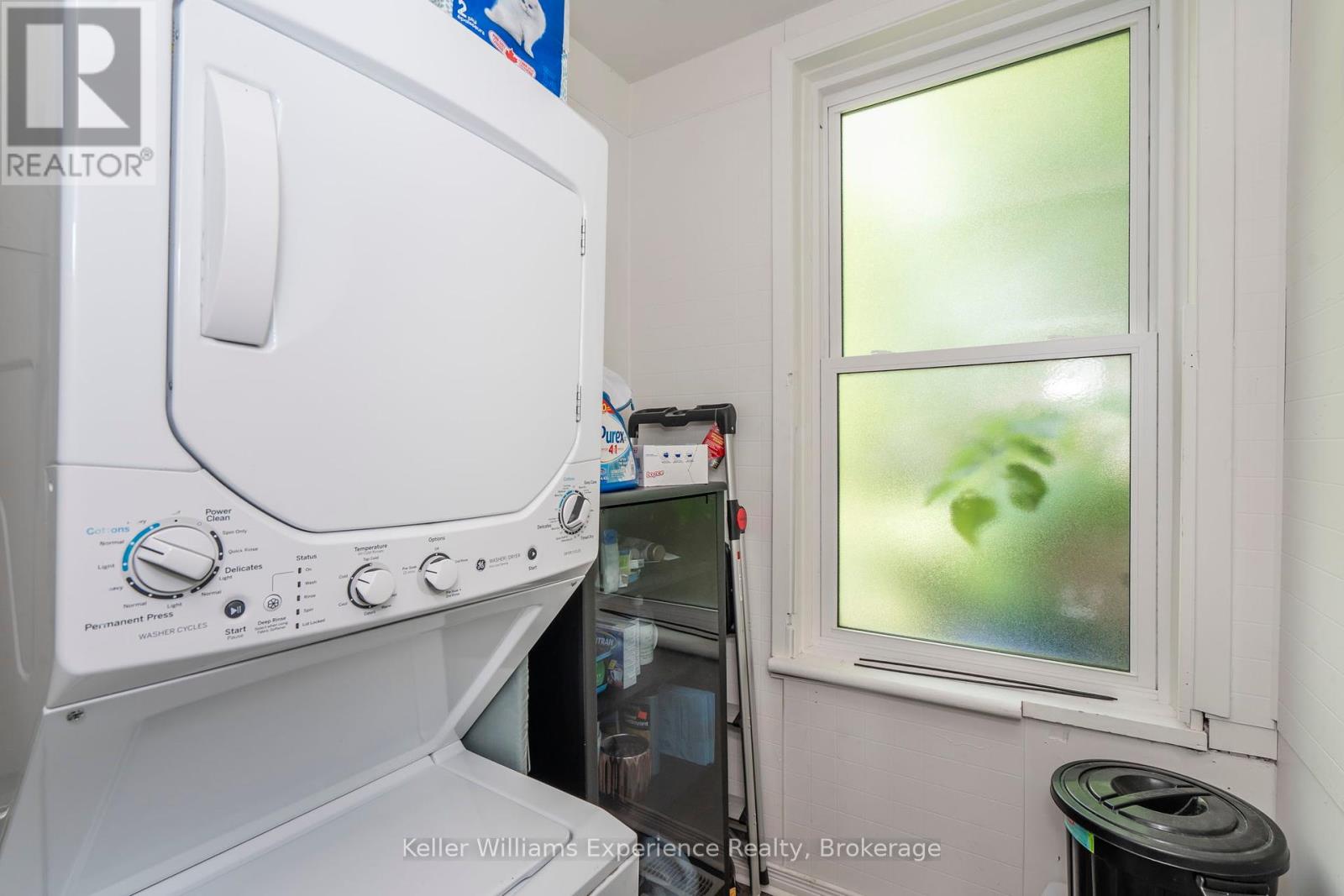 20 Yonge Street S, Springwater (Elmvale), Ontario  L0L 1P0 - Photo 16 - S12426099