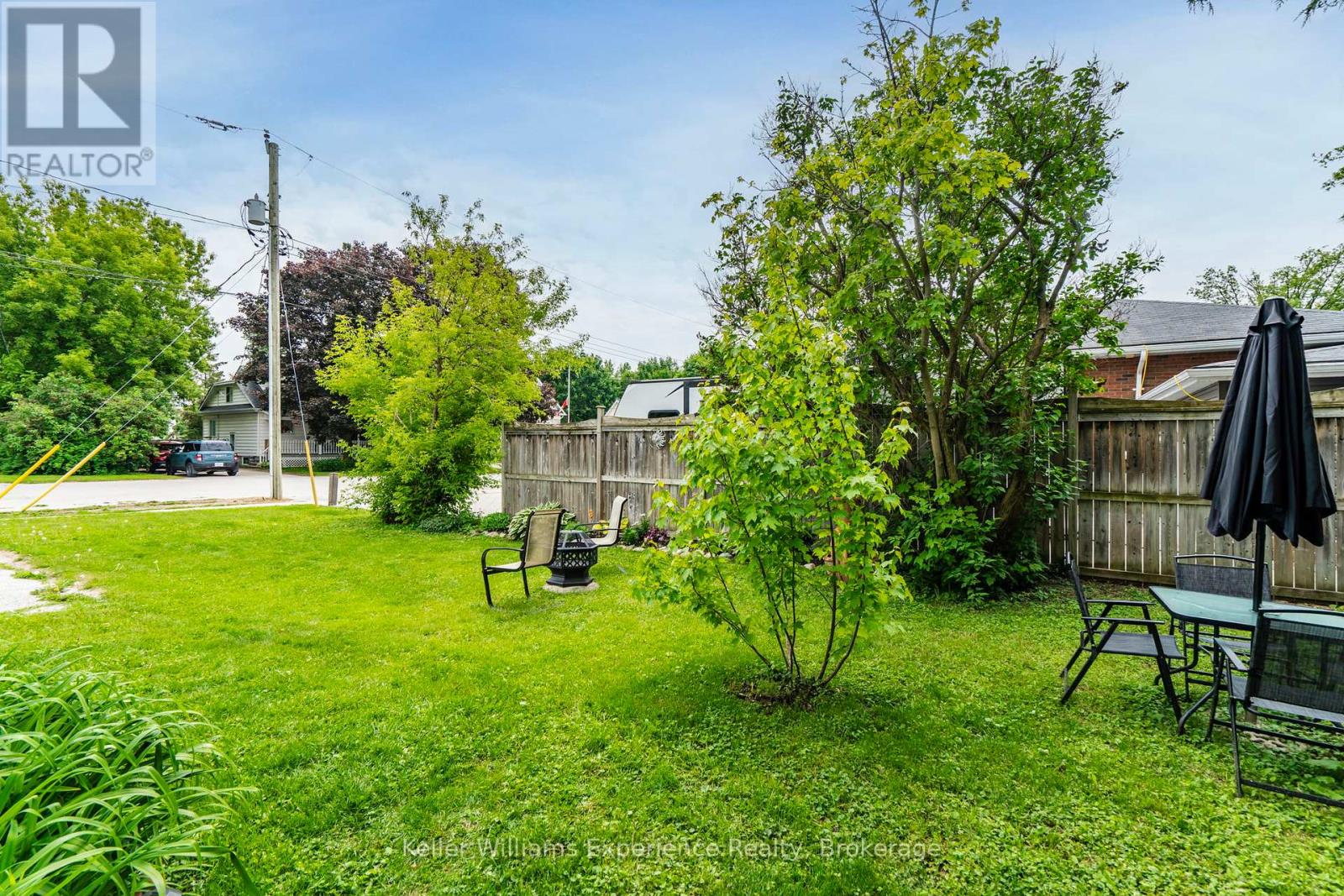 20 Yonge Street S, Springwater (Elmvale), Ontario  L0L 1P0 - Photo 27 - S12426099