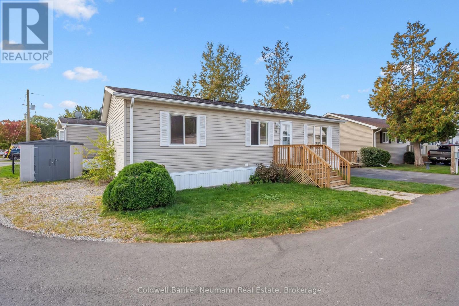 34 Water Street, Puslinch, Ontario  N0B 2J0 - Photo 14 - X12426087