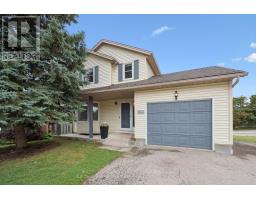46 DUNHILL CRESCENT