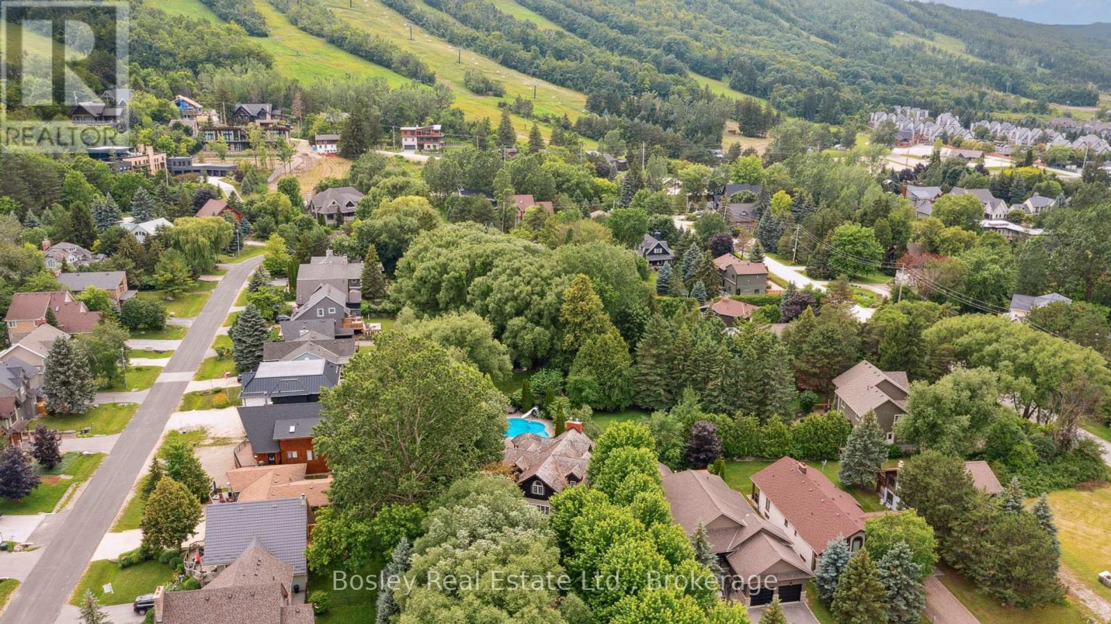 118 Heritage Drive, Blue Mountains, Ontario  L9Y 0M6 - Photo 49 - X12426120