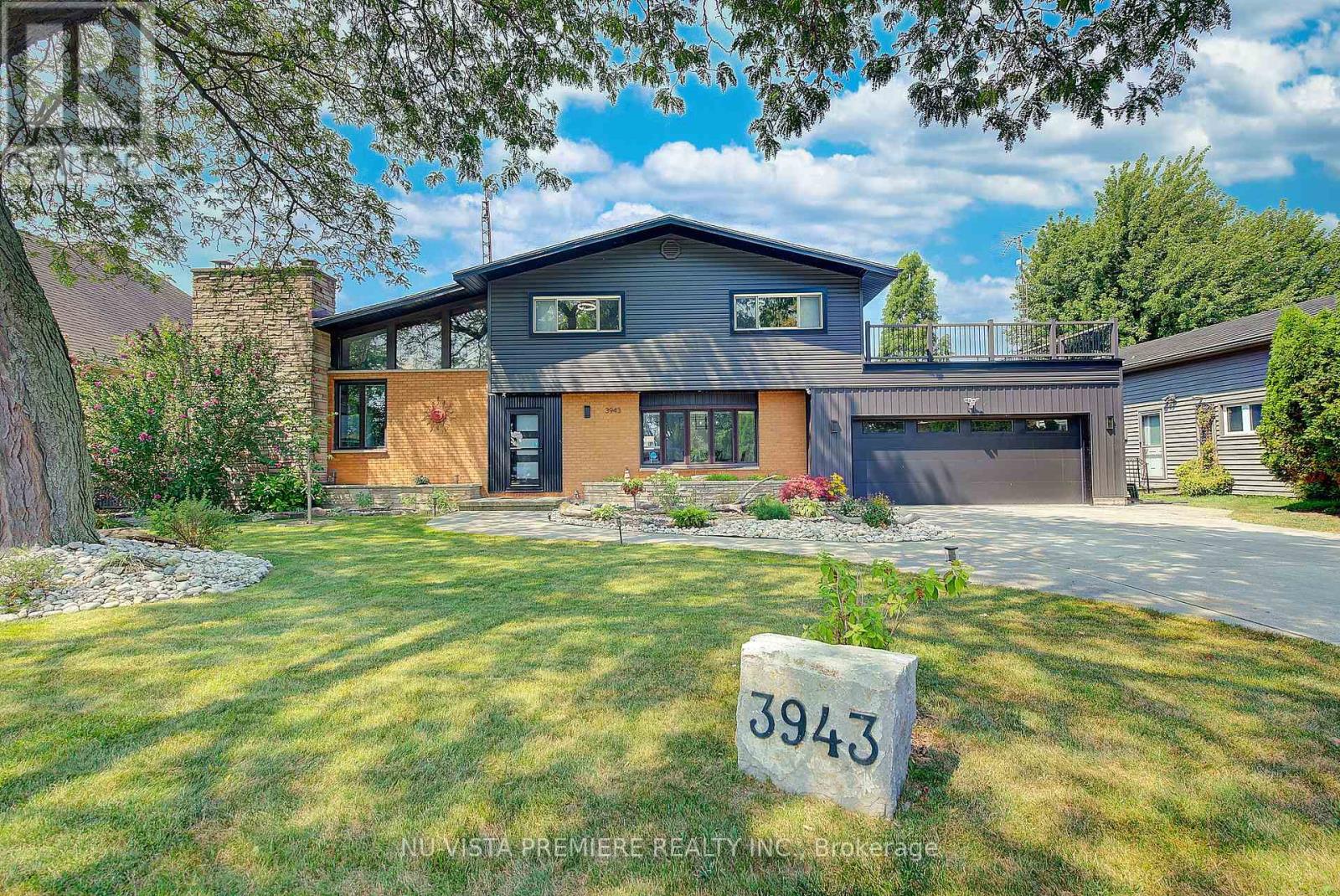 3943 Seaway Road, St. Clair, Ontario  N0P 2B0 - Photo 2 - X12350290