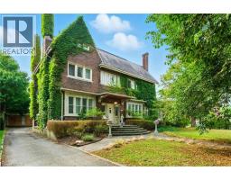 122 DUFFERIN Avenue, Brantford, Ontario