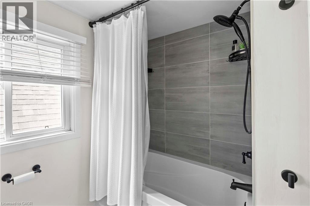 55 East 22nd Street, Hamilton, Ontario  L8V 2V4 - Photo 31 - 40773533