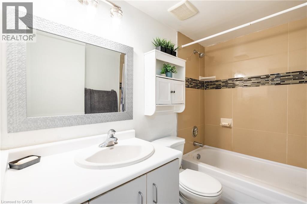 4872 Valley Way Unit# 101, Niagara Falls, Ontario  L2E 1W3 - Photo 15 - 40773507