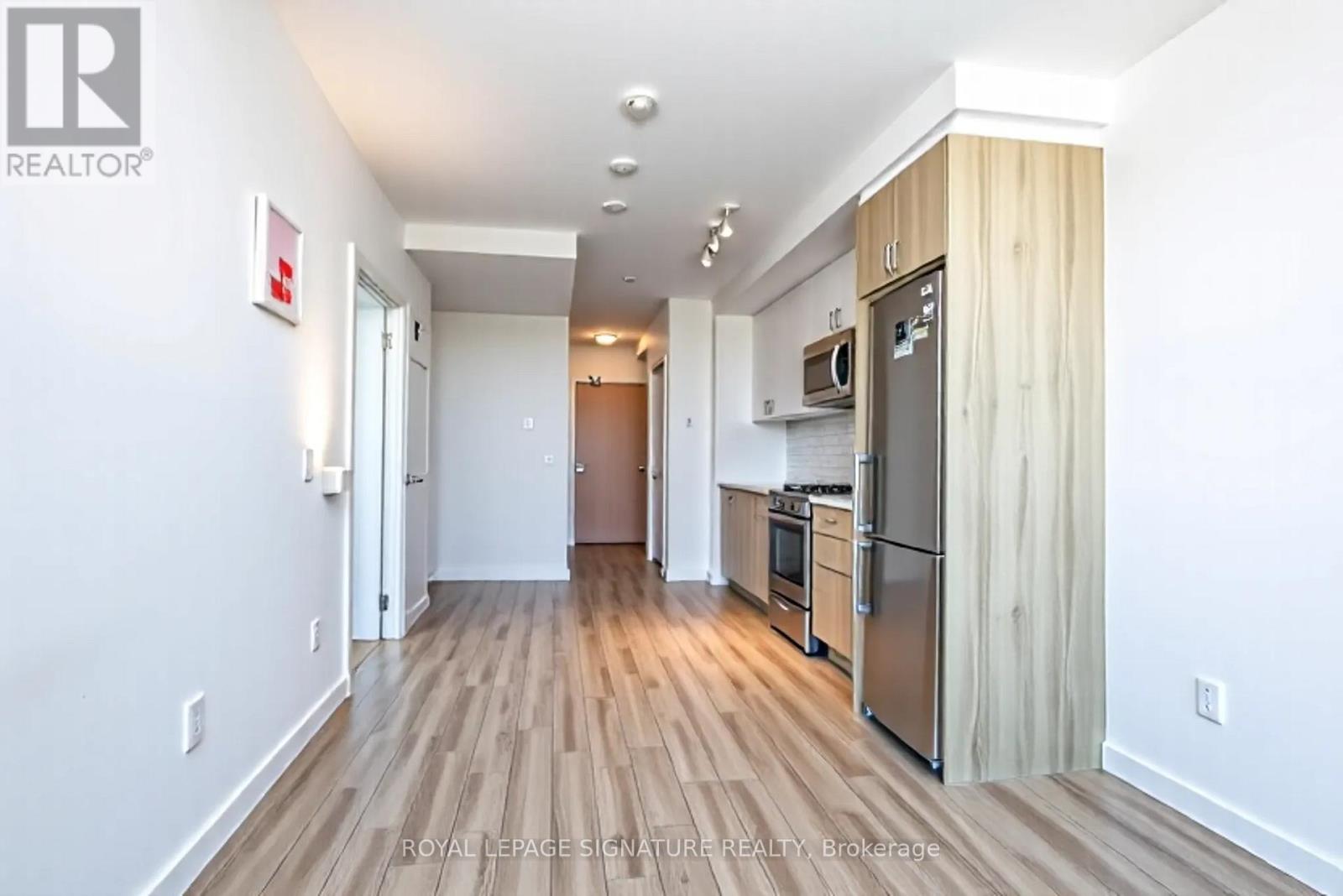 606 - 1195 The Queensway, Toronto, Ontario  M8Z 1R6 - Photo 12 - W12425831