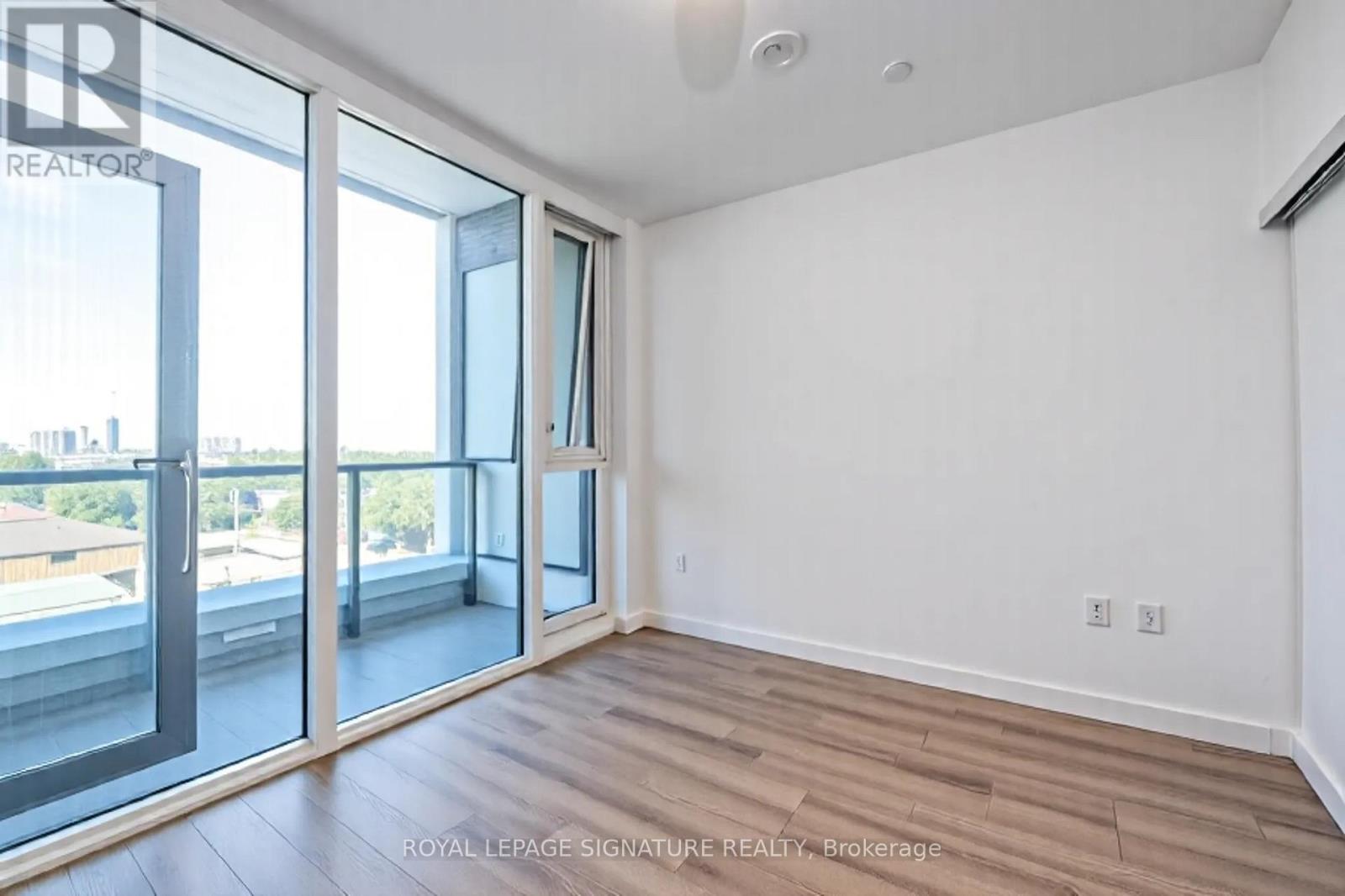 606 - 1195 The Queensway, Toronto, Ontario  M8Z 1R6 - Photo 13 - W12425831